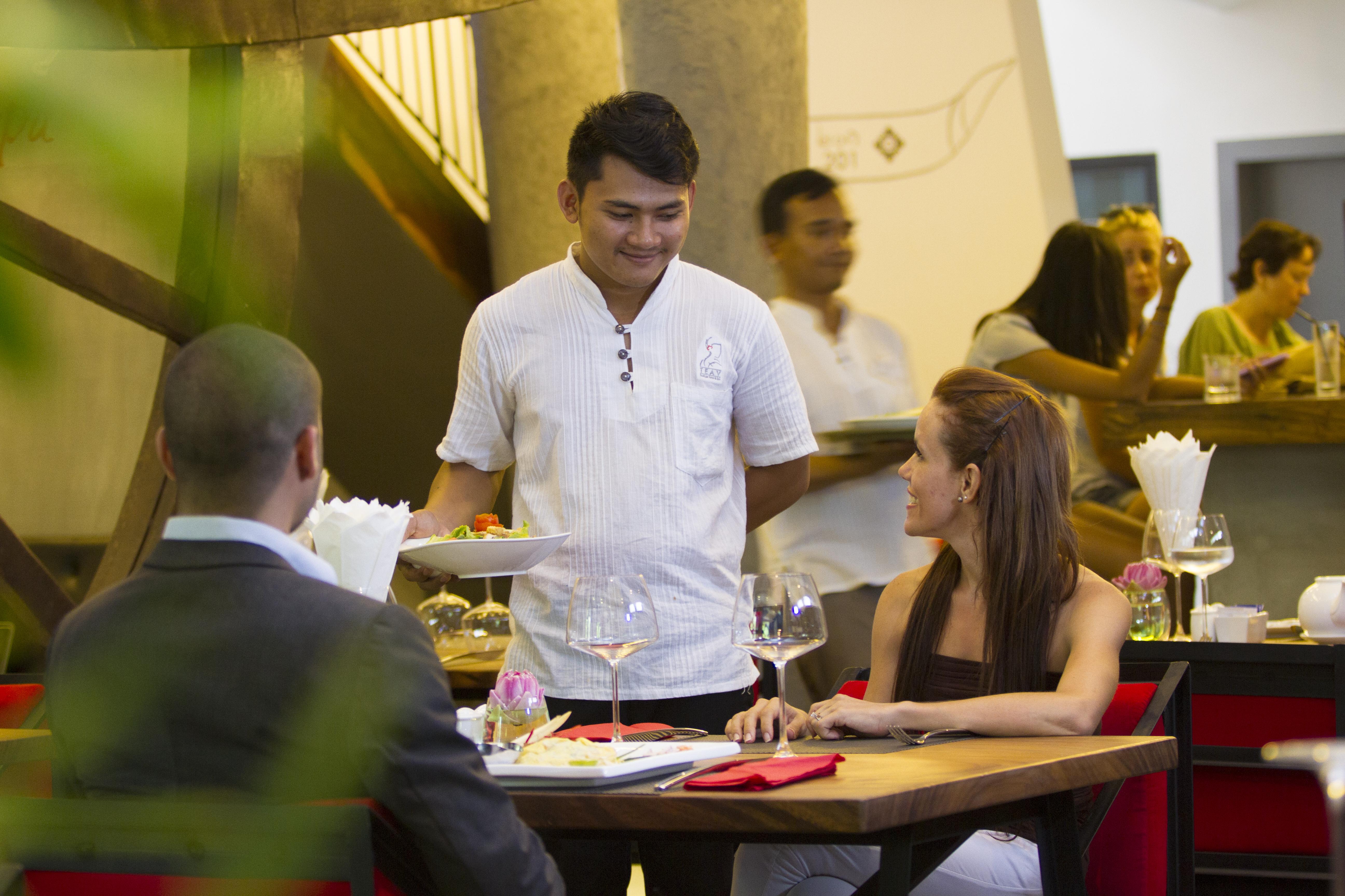 Bopha Bassac Boutique Hotel Phnom Penh Esterno foto